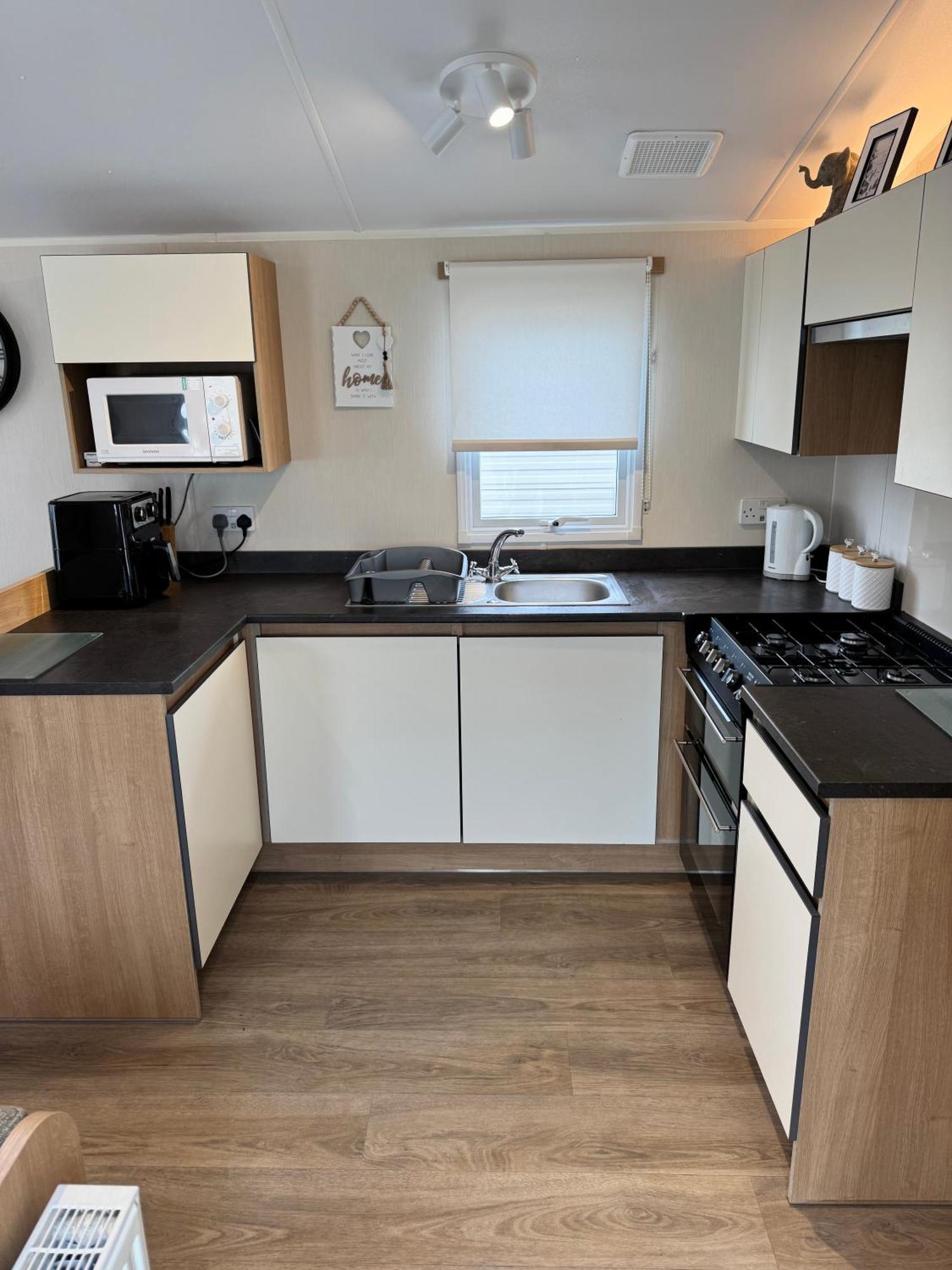 Oaken Caravan - Golden Sands Away Resorts Kinmel Bay المظهر الخارجي الصورة